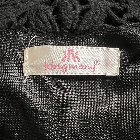 Elegant Black Lace Off-Shoulder Dress - Picture 16 of 16